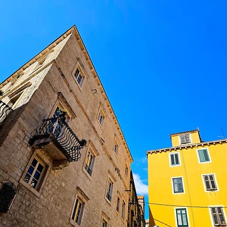 Apartman Square View Šibenik Dış mekan fotoğraf
